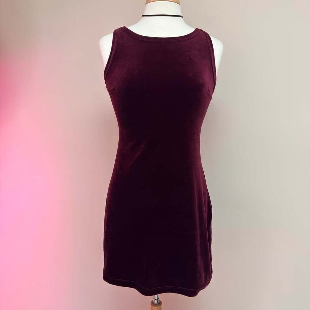 HANA Vintage 90s Burgundy Velvet Mini Dress
